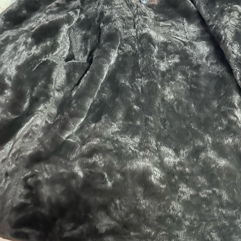 Fur jacket for extreme winters - Picture 5 of 7
